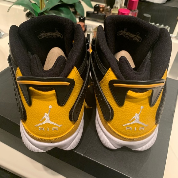 JORDAN SIX RINGS “Taxis” - Picture 3 of 7